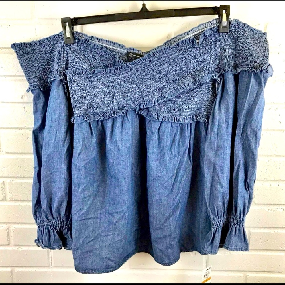 💙 INC Off shoulder chambray Macys denim smocked Blouse NWOT 3X plus
